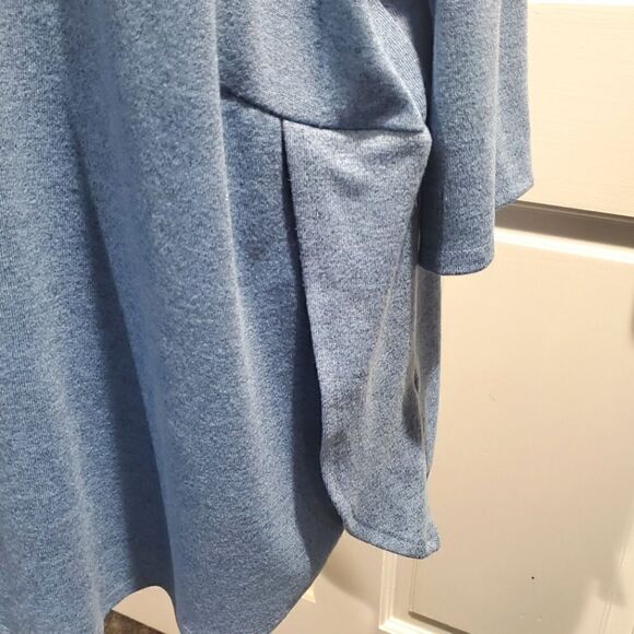 D&Co Blue Knit Lightweifht Top Size 2X - Picture 3 of 7